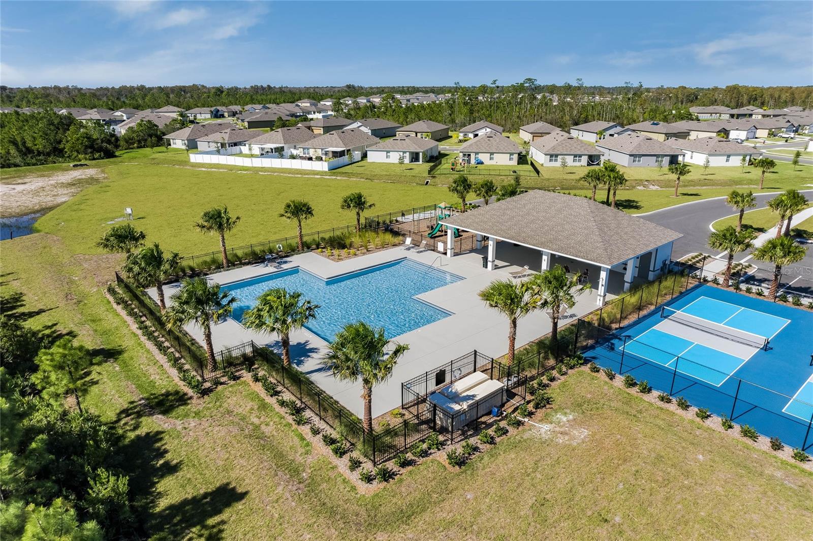 COASTAL WOODS UN D - Residential