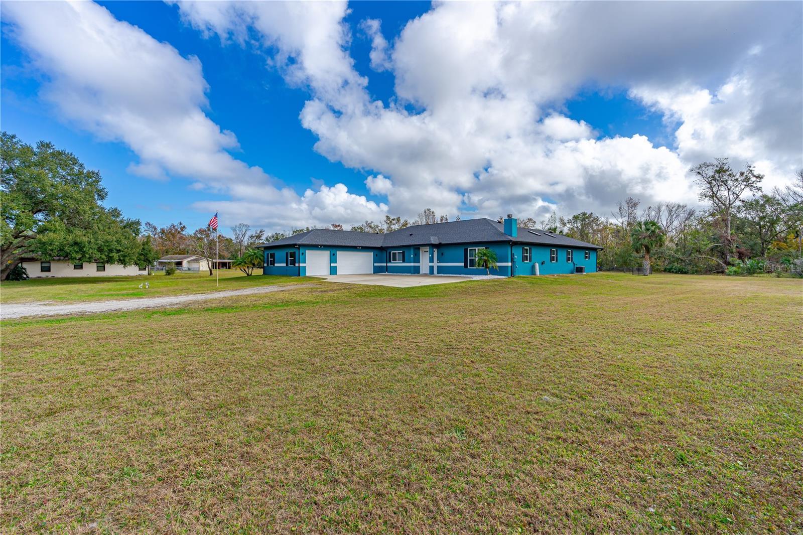 1975 SPRUCE CREEK CIRCLE N