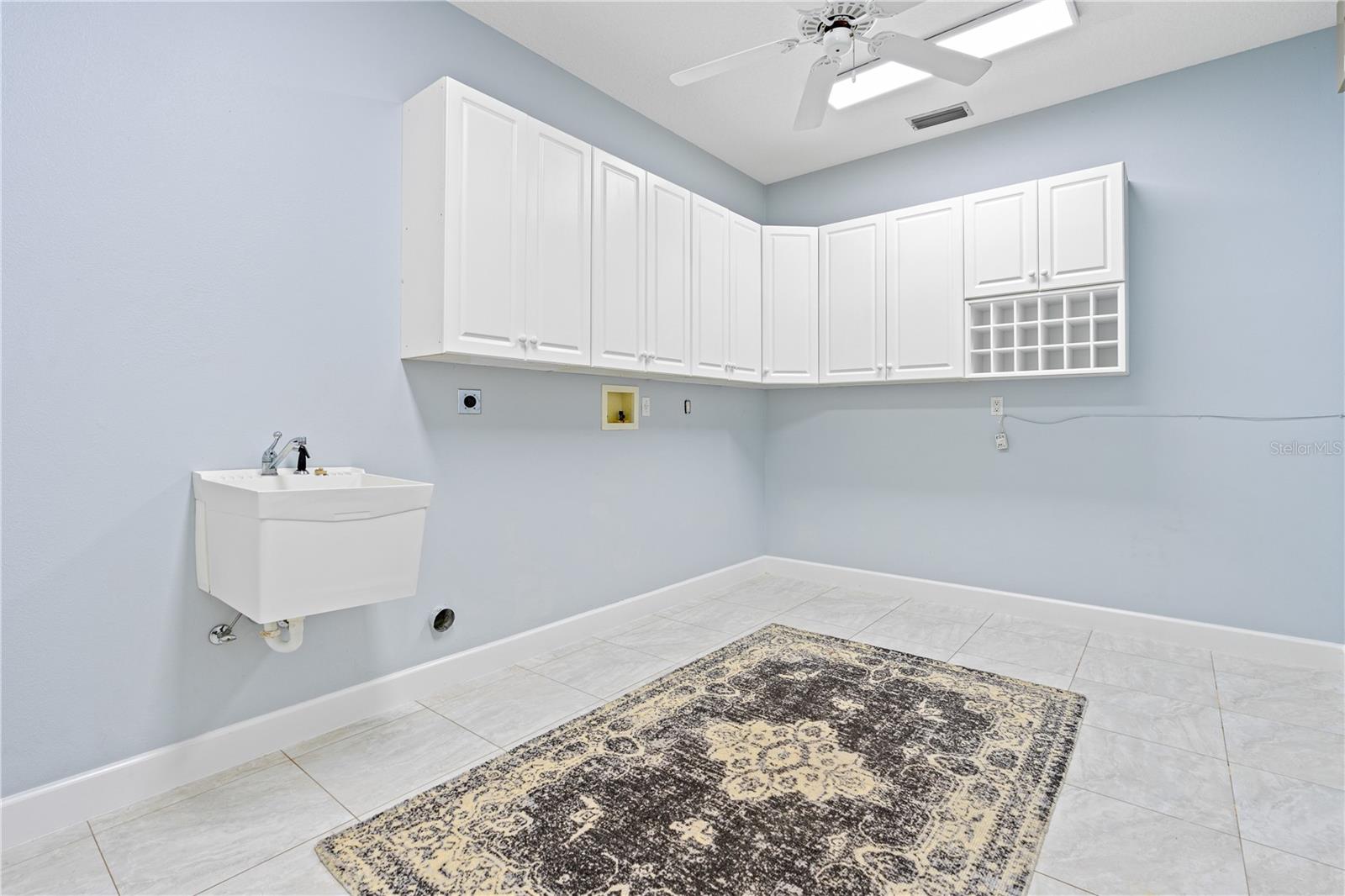 SPRUCE CREEK FARMS - Residential