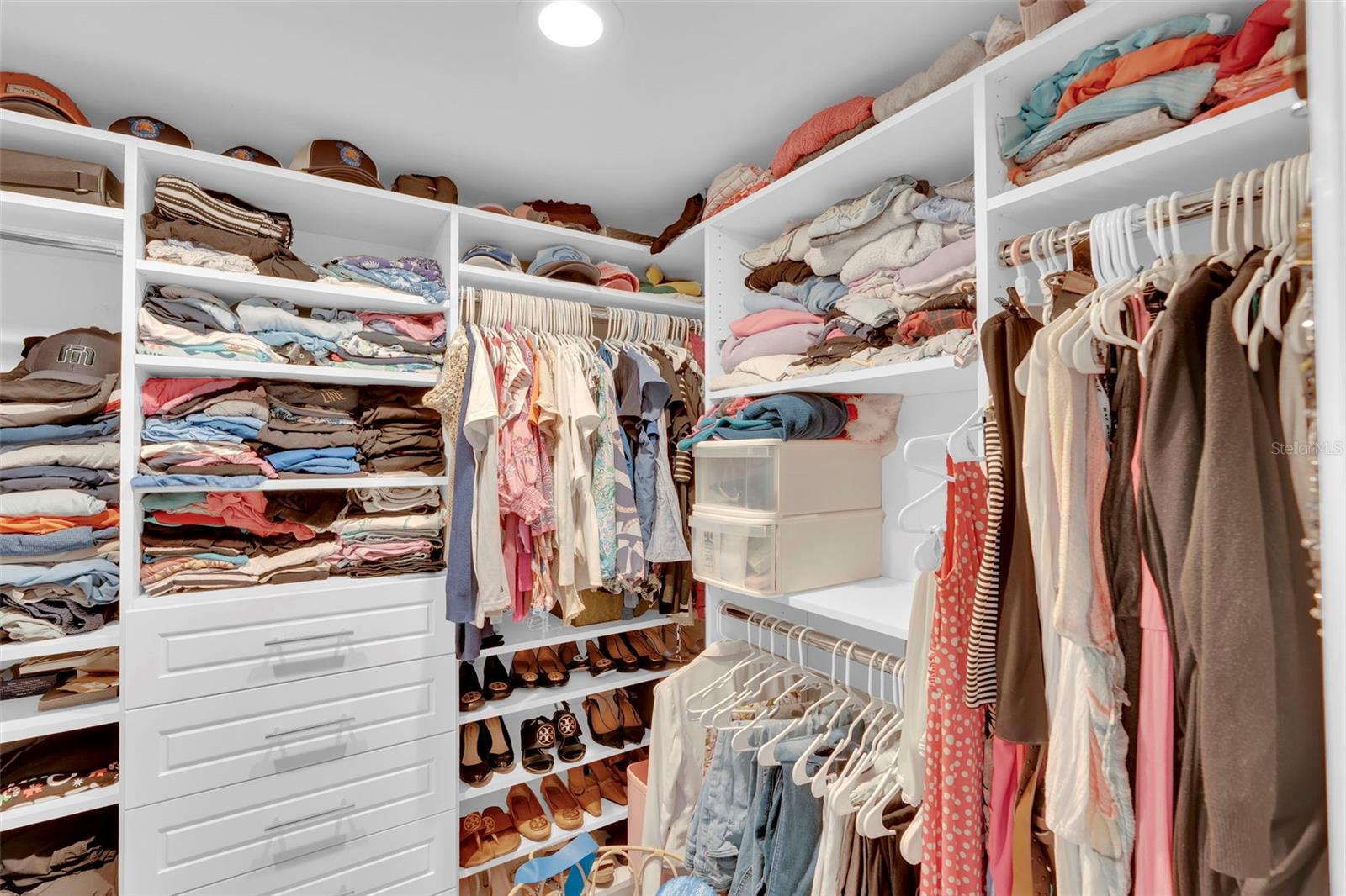 SPARROWOOD CONDO PH 01-03 - Residential