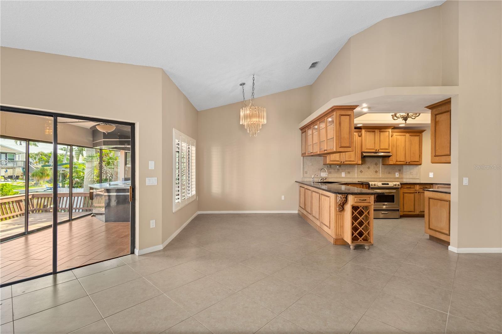 77 GULFWINDS DRIVE