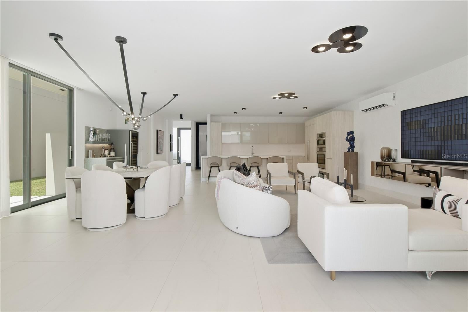 Riviera Parkview # 25