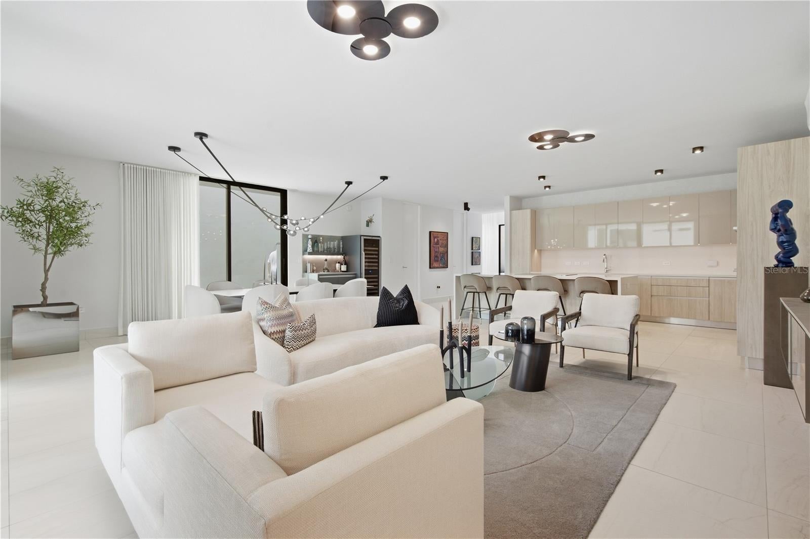 Riviera Parkview # 25