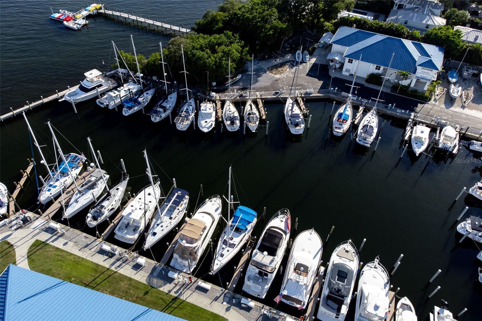 GULF & BAY ESTATES BLK 3 - Residential