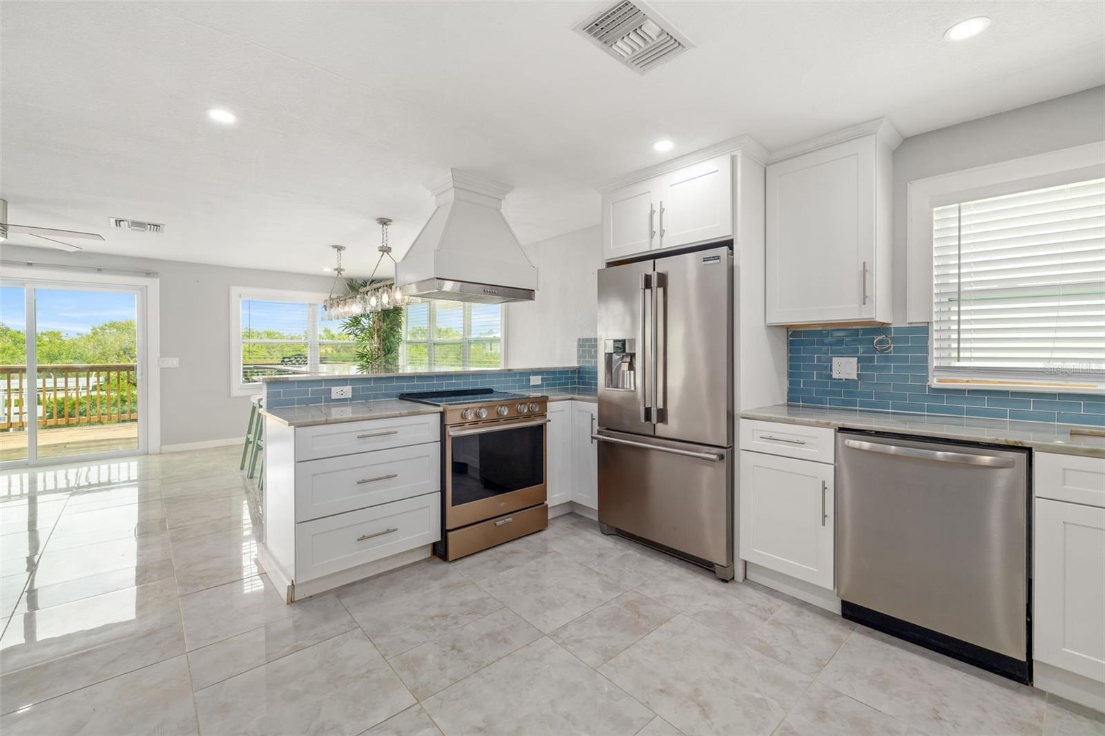GULF & BAY ESTATES BLK 3 - Residential