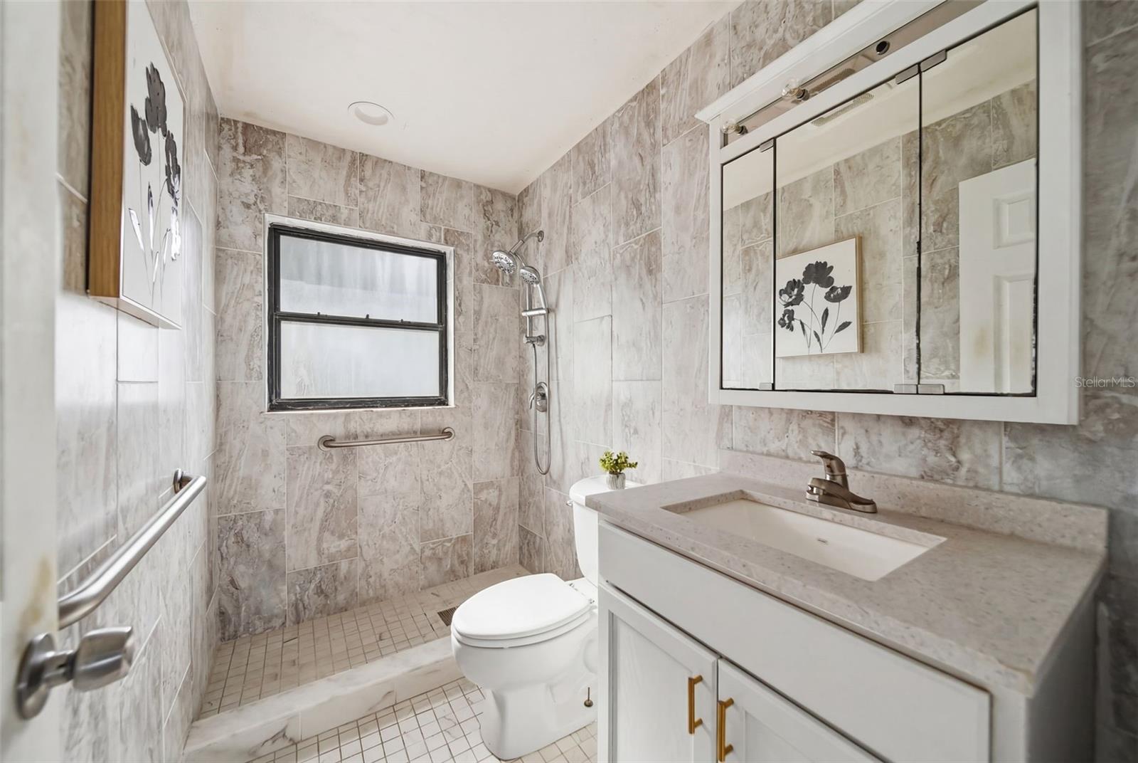 SILVER STAR ESTATES - Residential