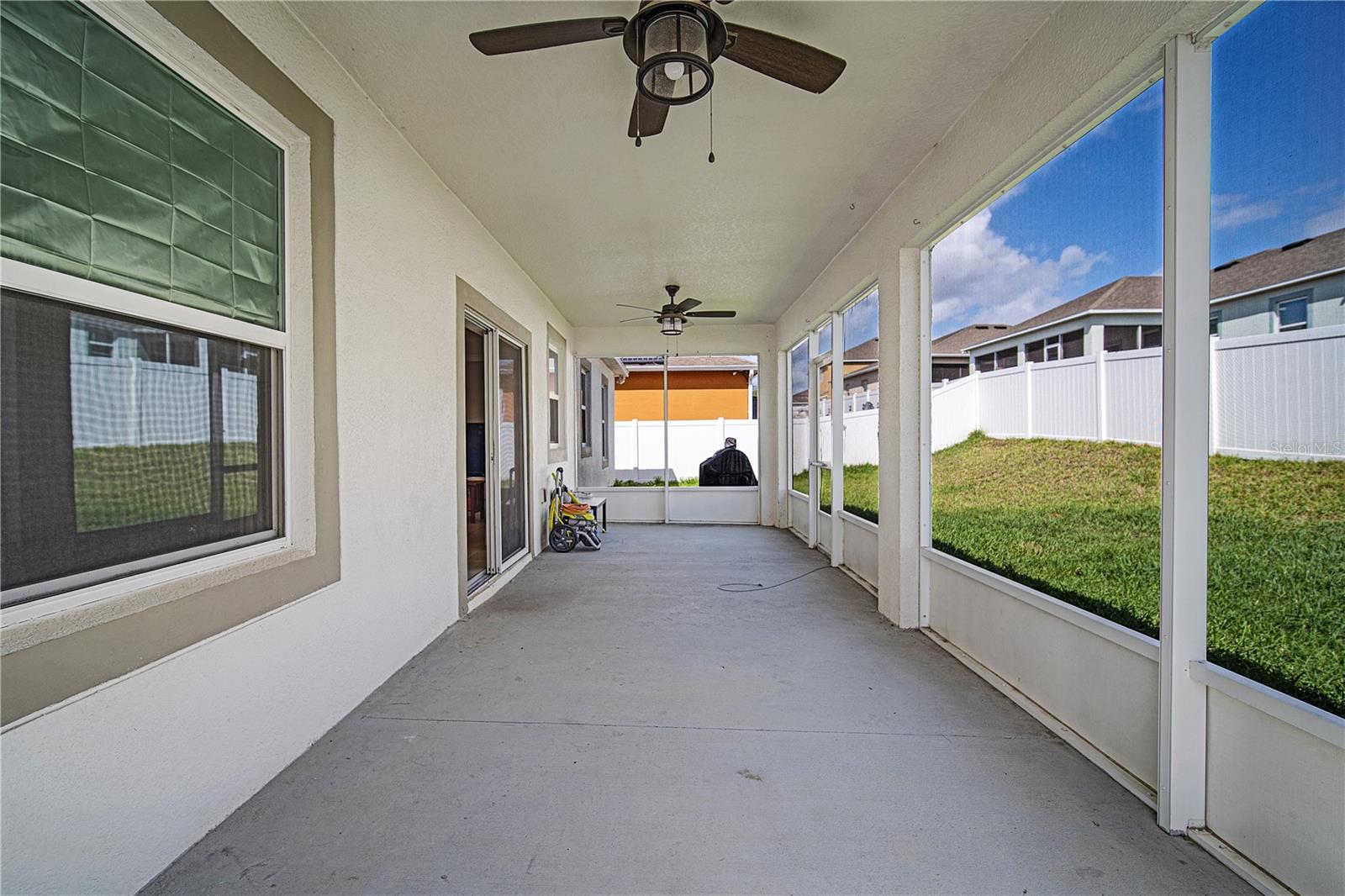 LAKE DOUGLAS PRESERVE - Residential