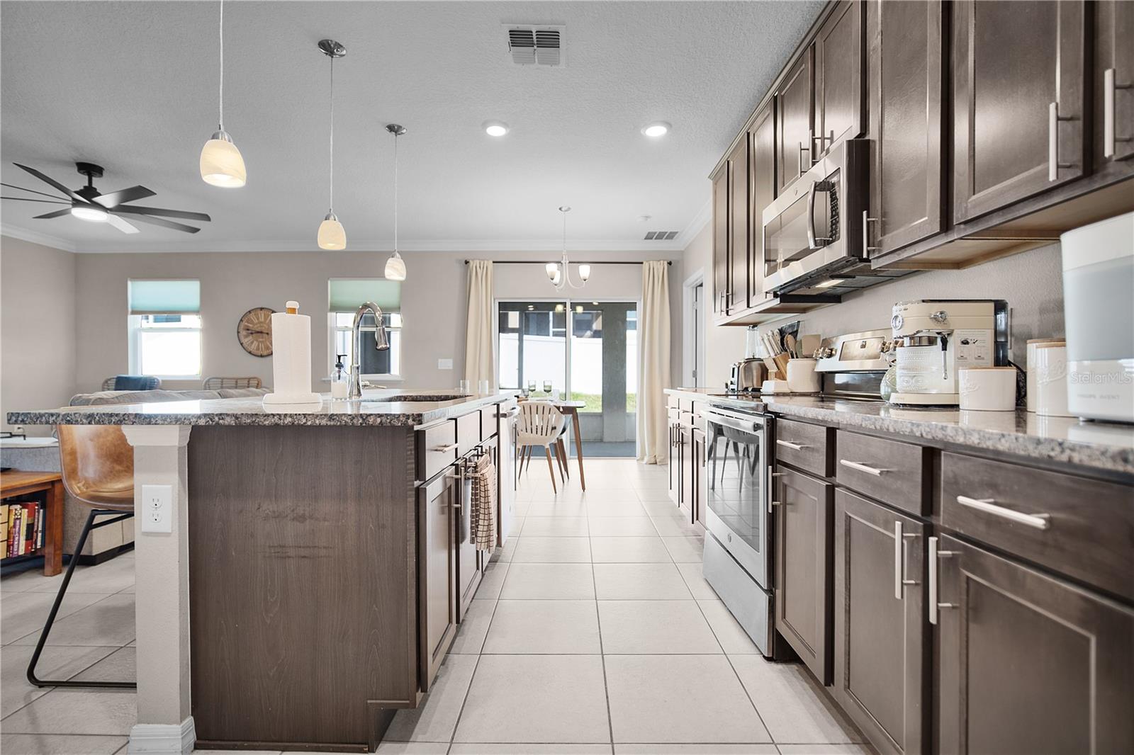 LAKE DOUGLAS PRESERVE - Residential