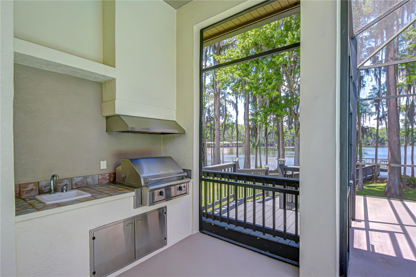 PASCO SUNSET LAKES - Residential