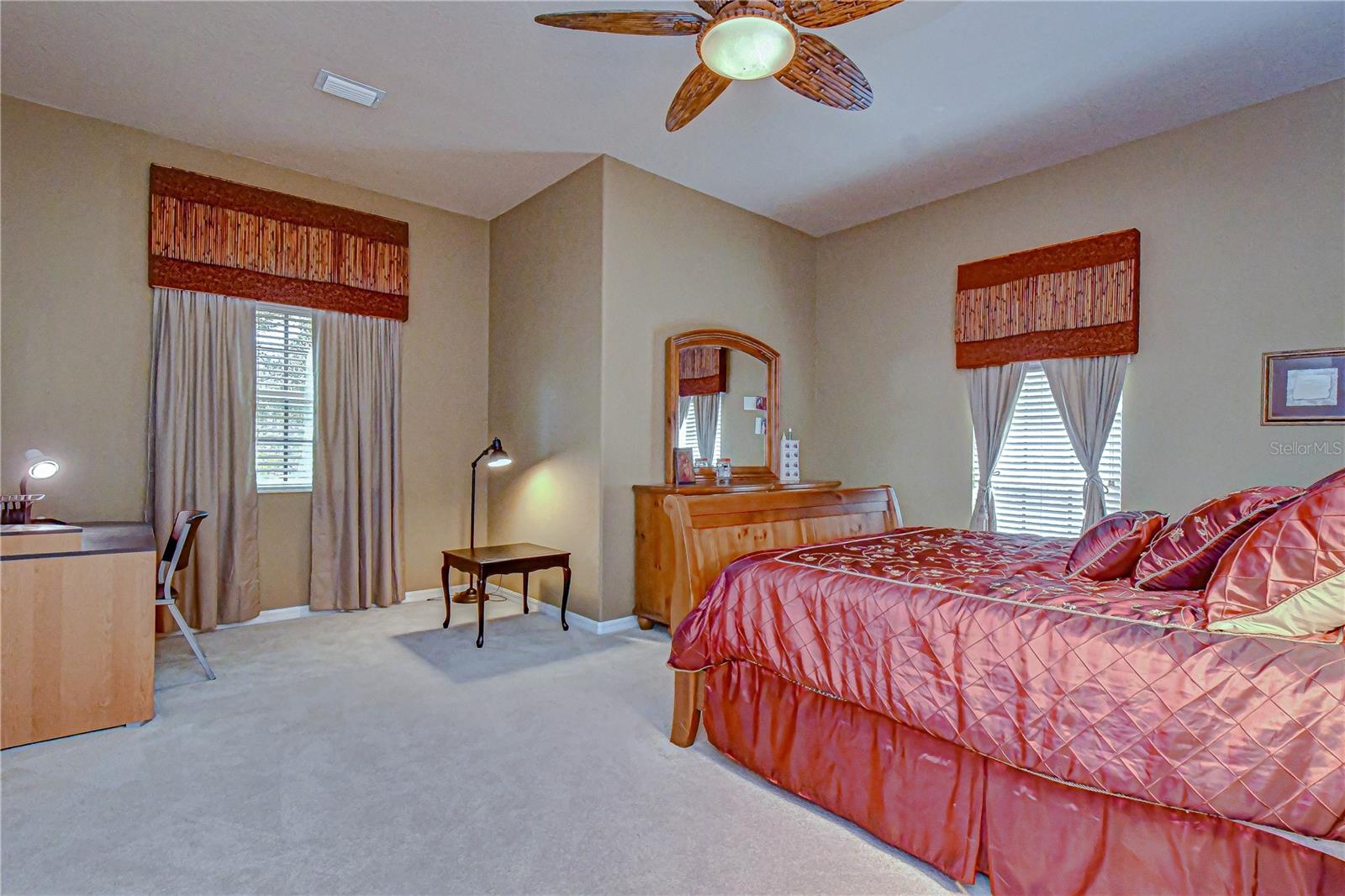 PASCO SUNSET LAKES - Residential