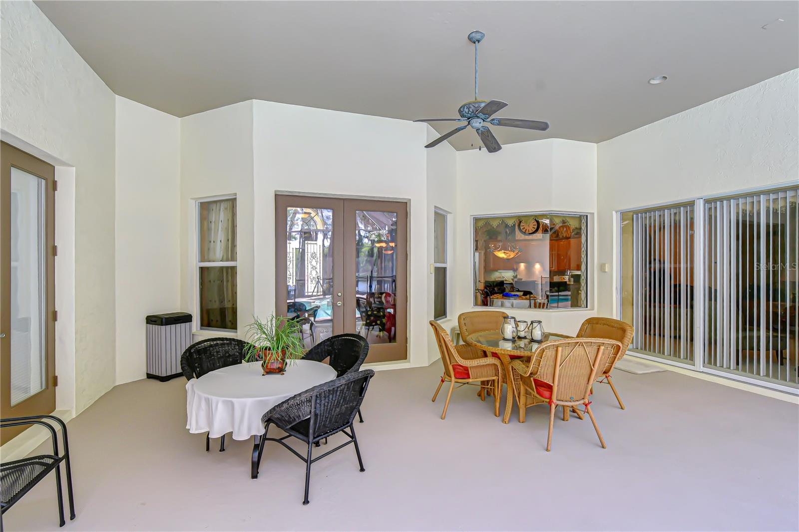 PASCO SUNSET LAKES - Residential