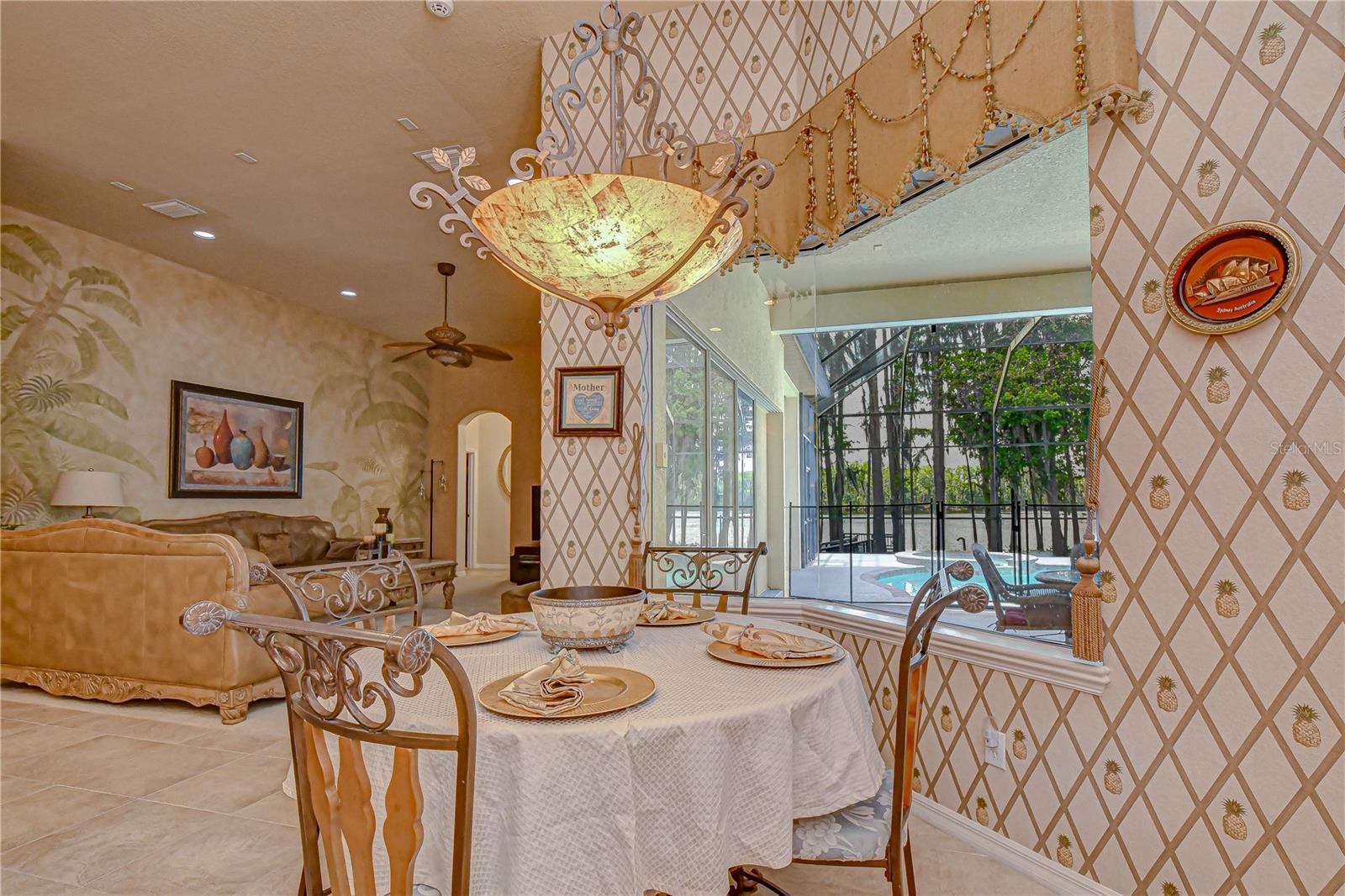 PASCO SUNSET LAKES - Residential