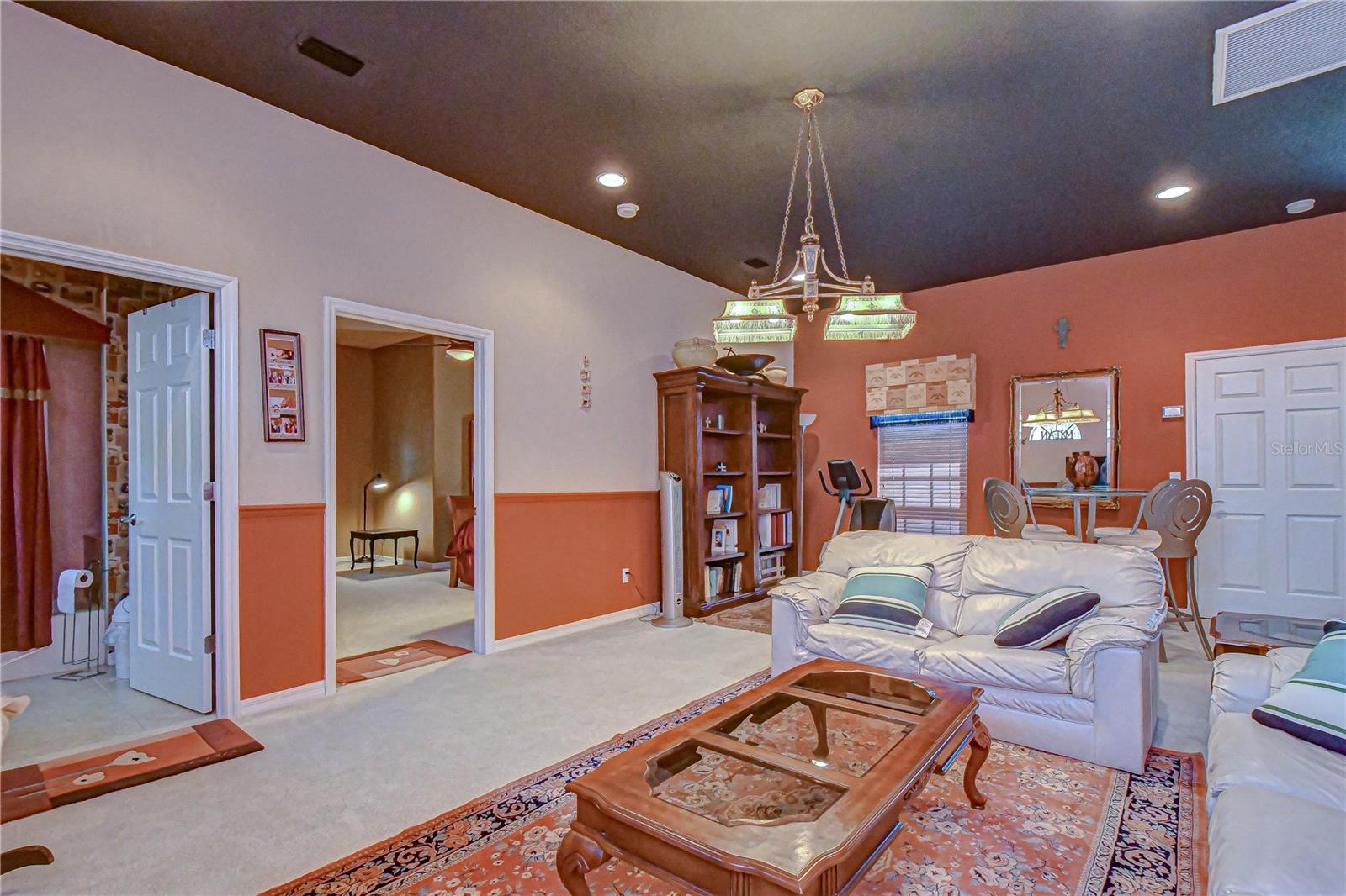 PASCO SUNSET LAKES - Residential