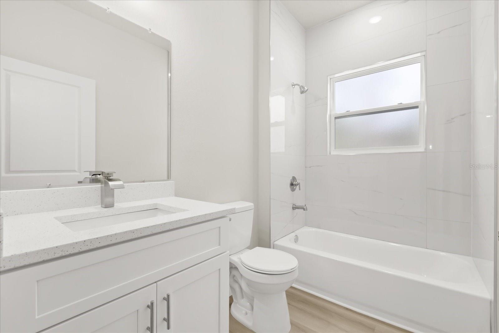 MARION OAKS UNIT 2 - Residential Lease