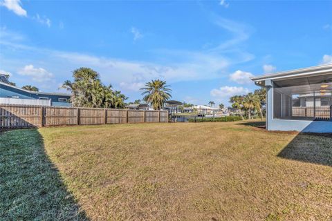 A home in PORT CHARLOTTE