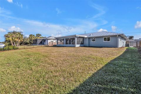 A home in PORT CHARLOTTE