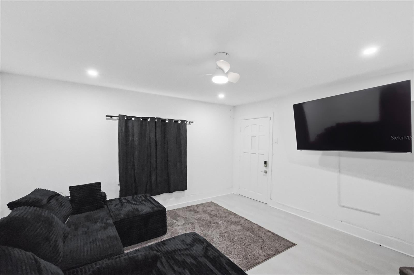 WESTMORELAND PINES - Residential