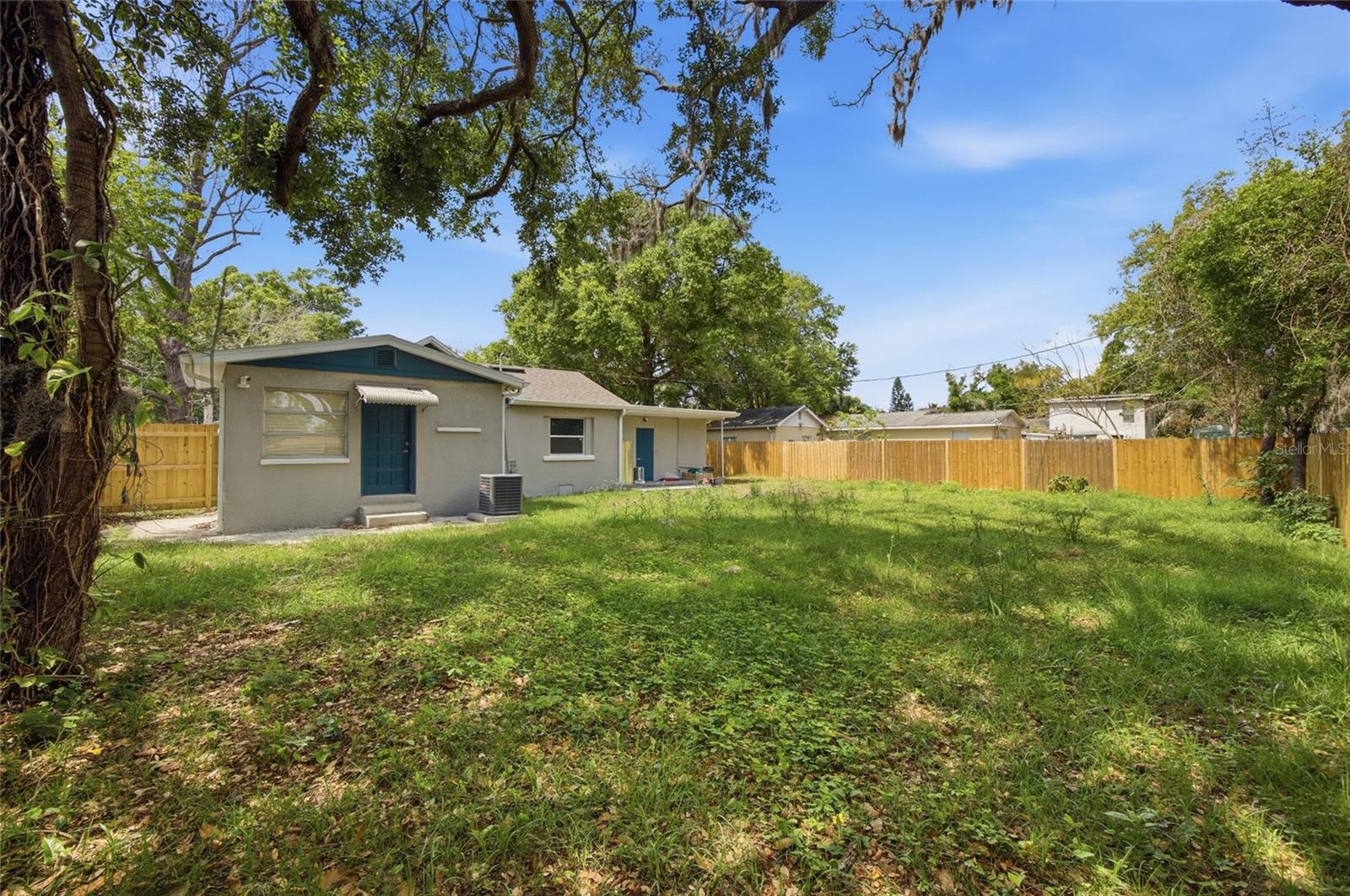 WESTMORELAND PINES - Residential