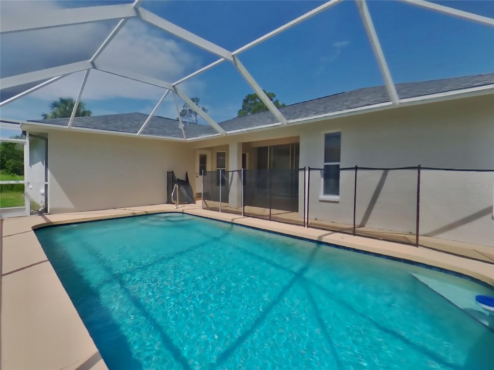PORT CHARLOTTE SUB 08 - Residential Lease