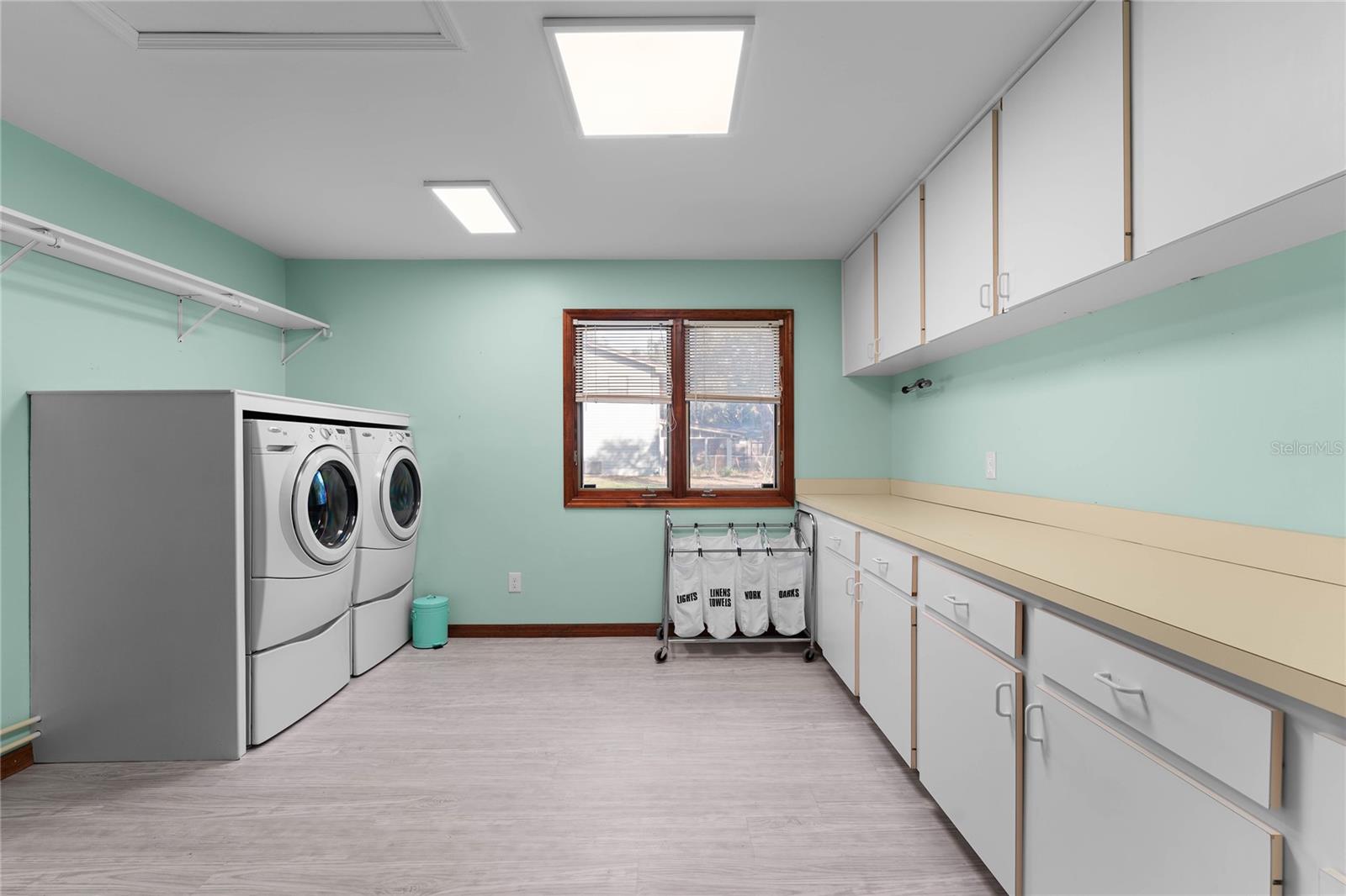 HICKORY HILL ACRES - Residential