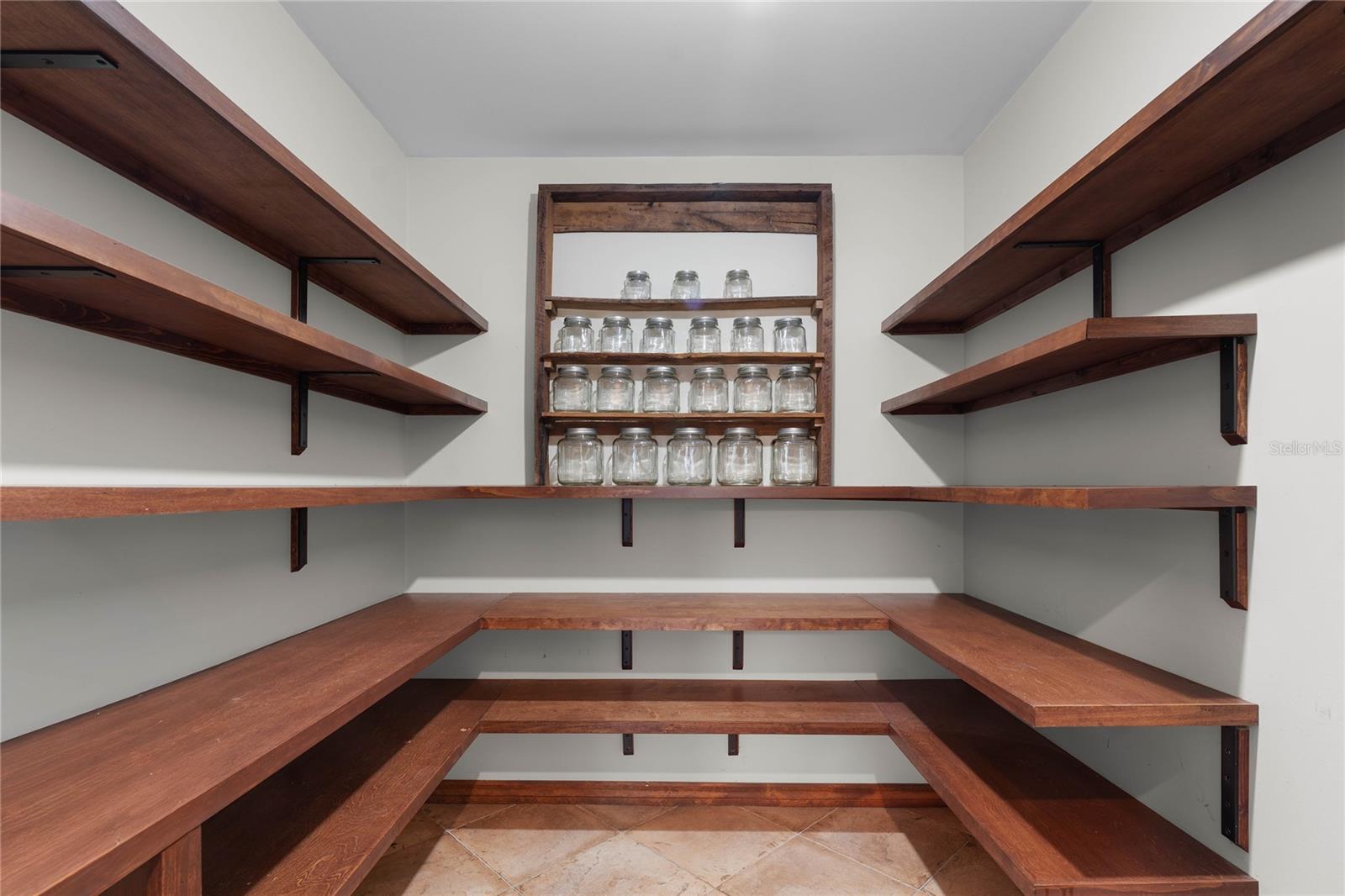 HICKORY HILL ACRES - Residential