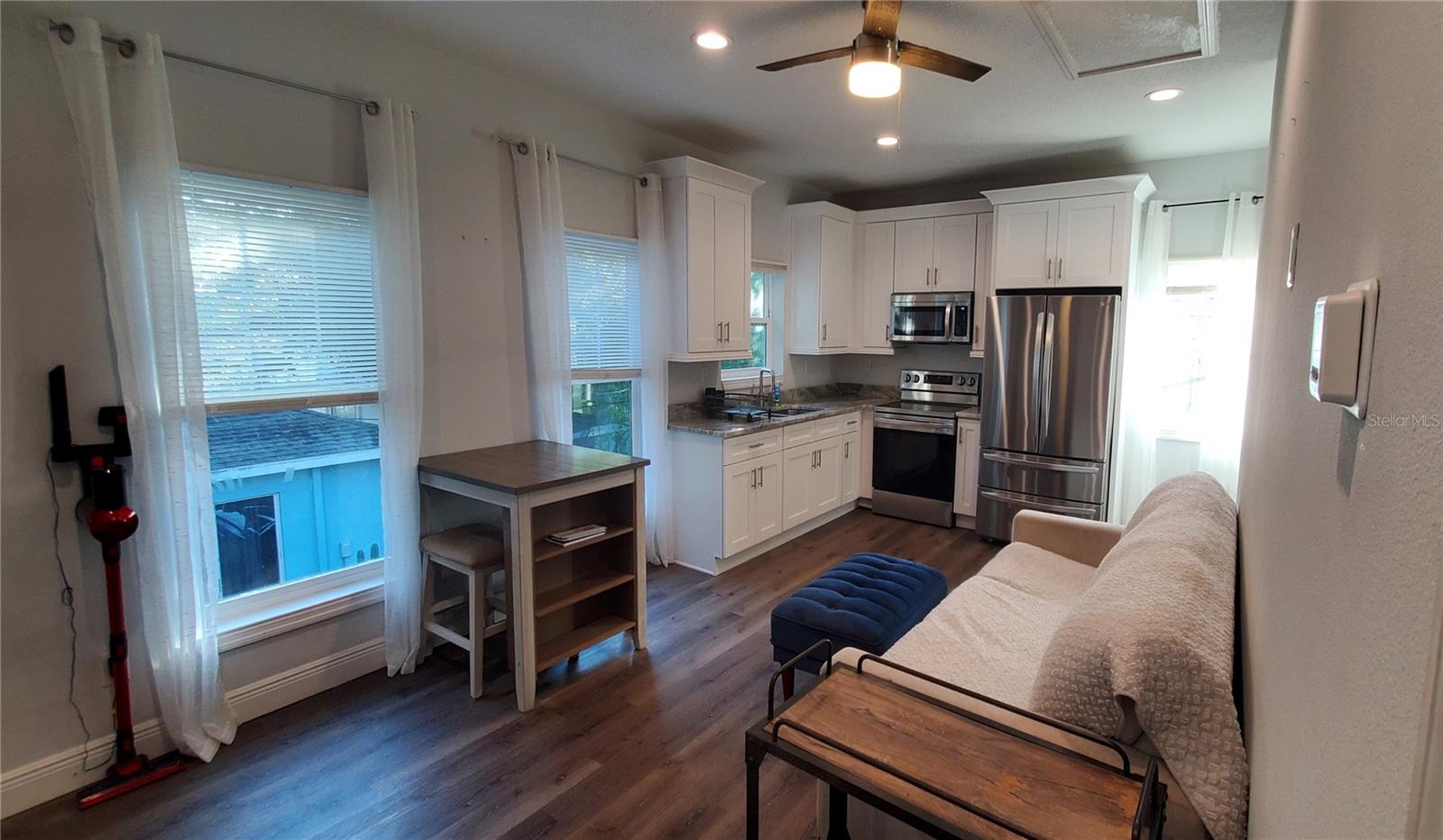 CENTRAL PARK REV - Residential Lease