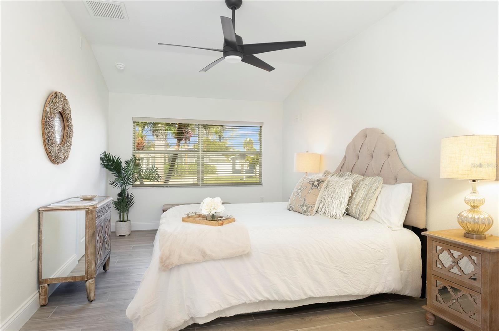 BELLE VISTA BEACH 5TH ADD - Residential