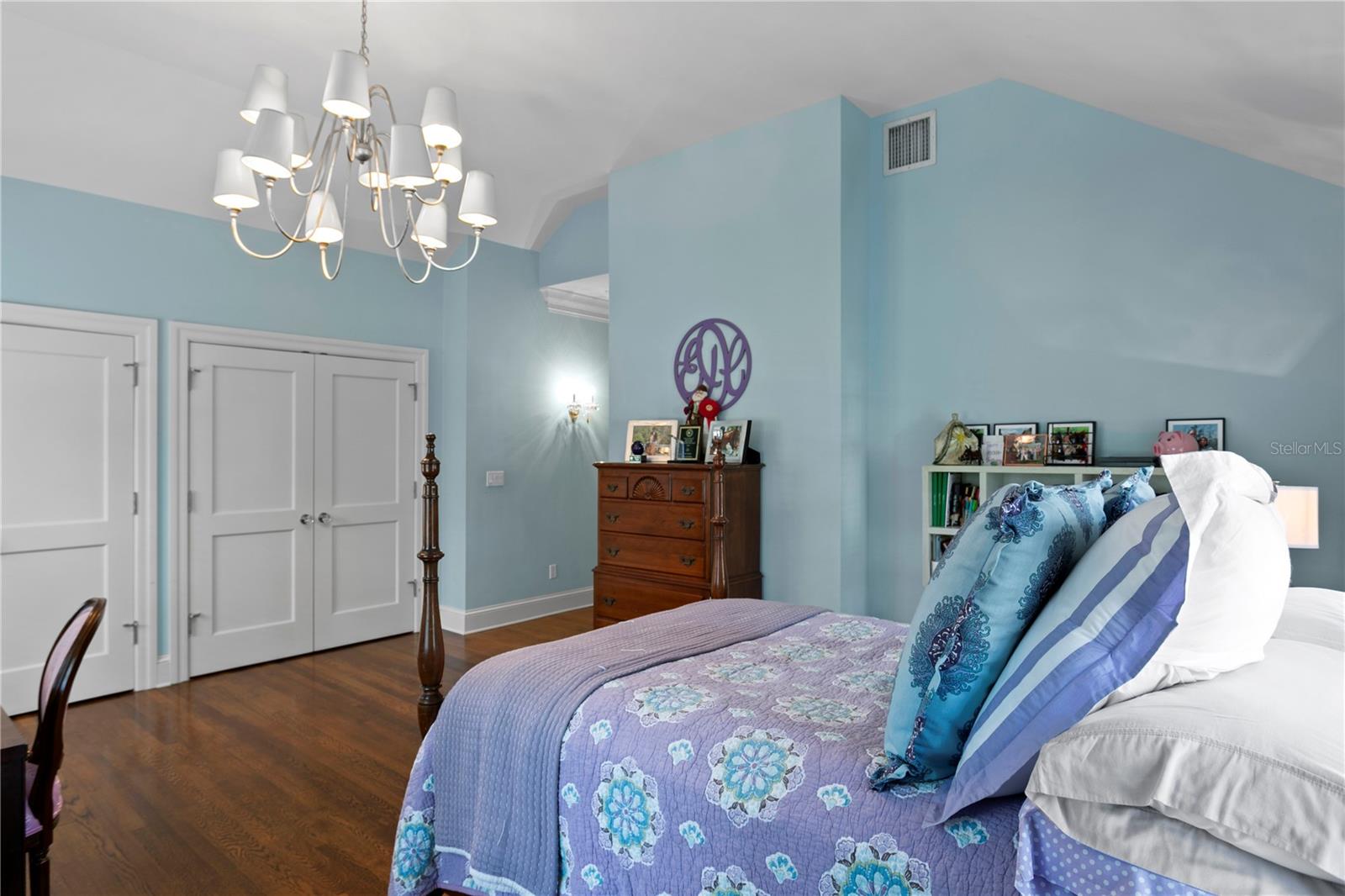 GOLF VIEW PARK 11 PAGE 72 - Residential