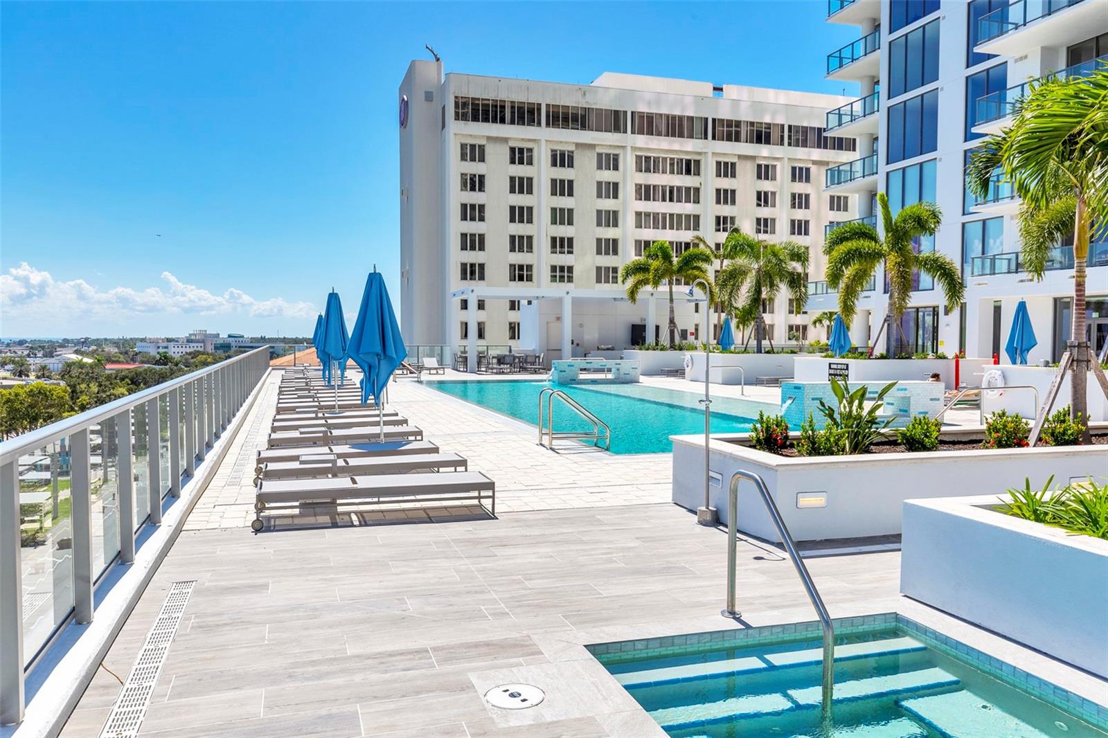 SALTAIRE ST PETERSBURG - Residential