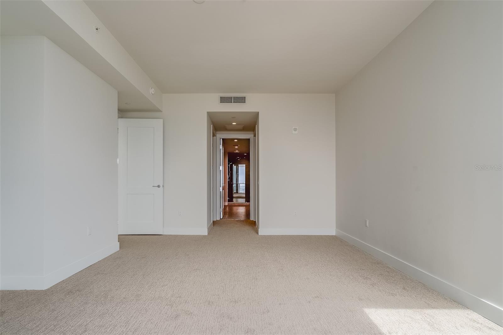 SALTAIRE ST PETERSBURG - Residential