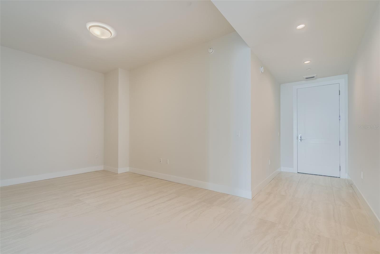 SALTAIRE ST PETERSBURG - Residential