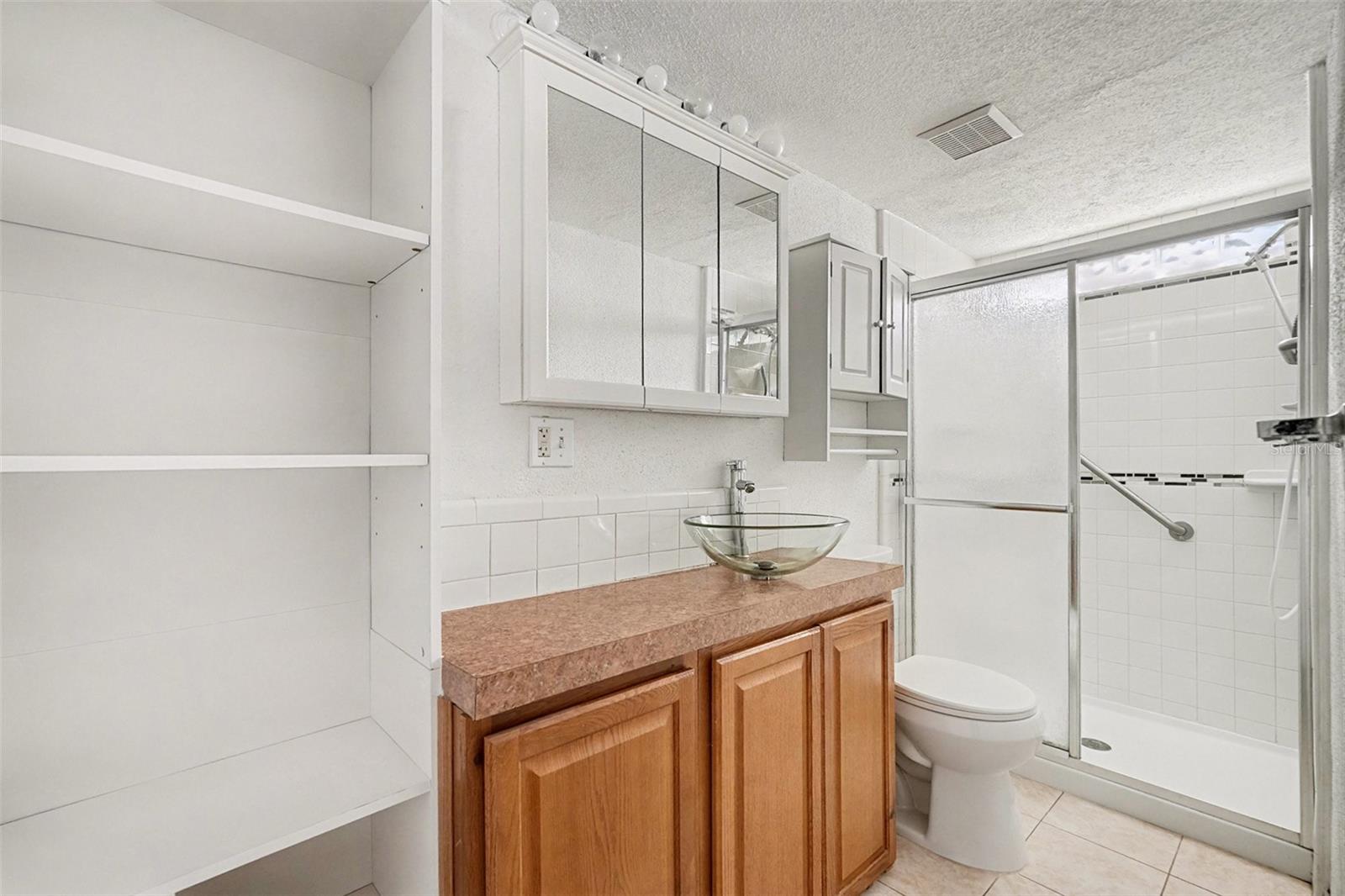 THE LAKES - Residential Lease