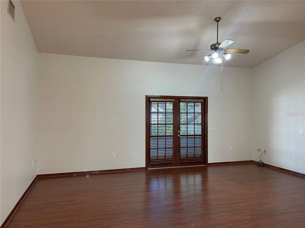 Photo of 1136 Colony Arms Drive, Lakeland, FL 33813 (MLS # L4956276)