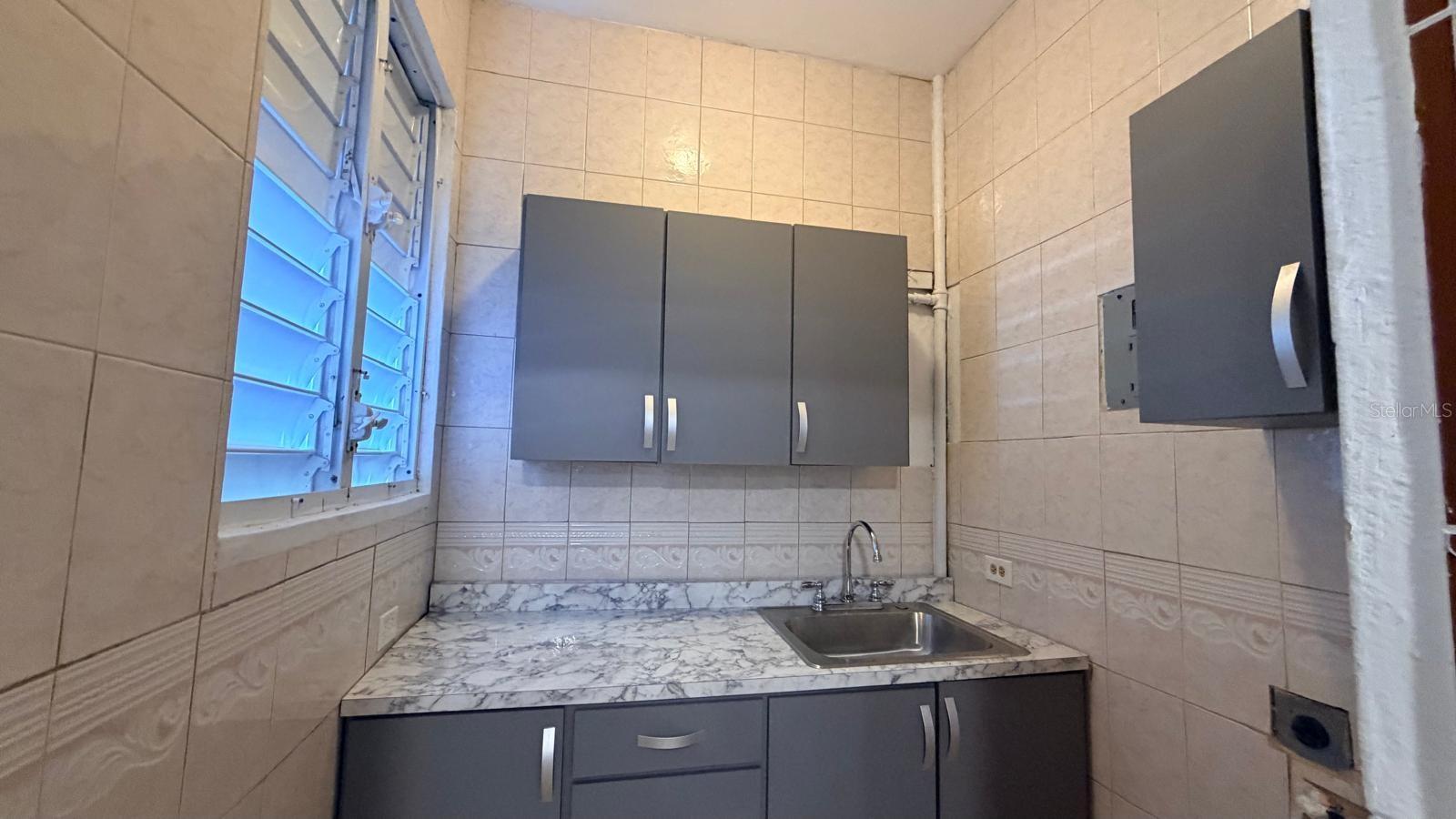 1 CONDO. EL FALANSTERIO DE PUERTA DE TIERRA F3