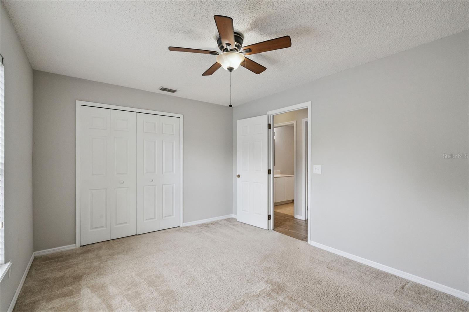 TWIN RIVERS - Residential