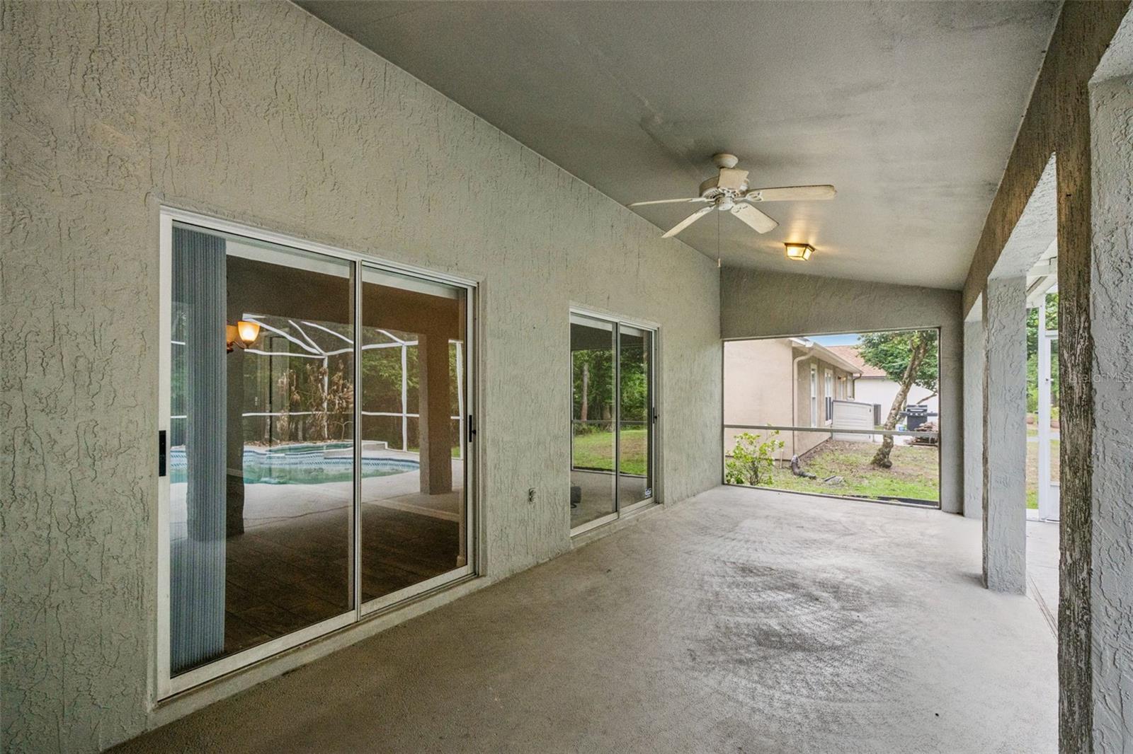 TWIN RIVERS - Residential