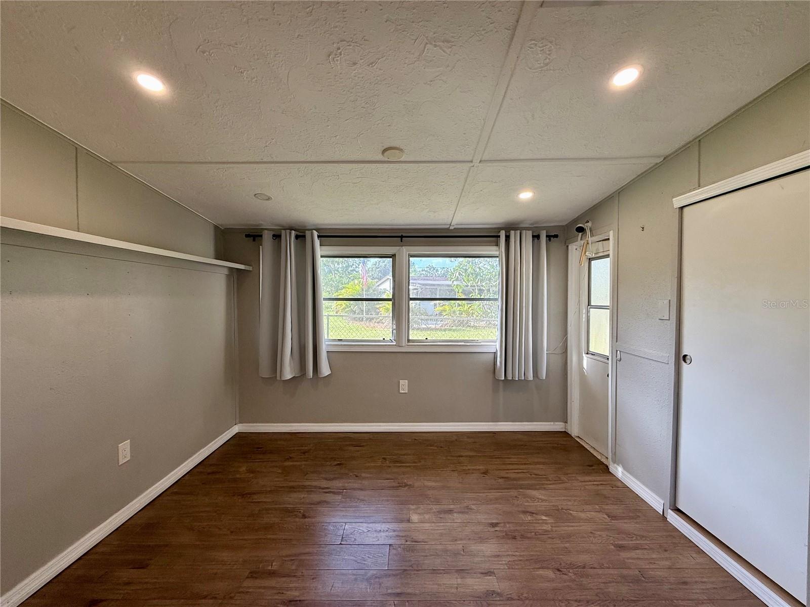 SARASOTA SPGS - Residential Lease