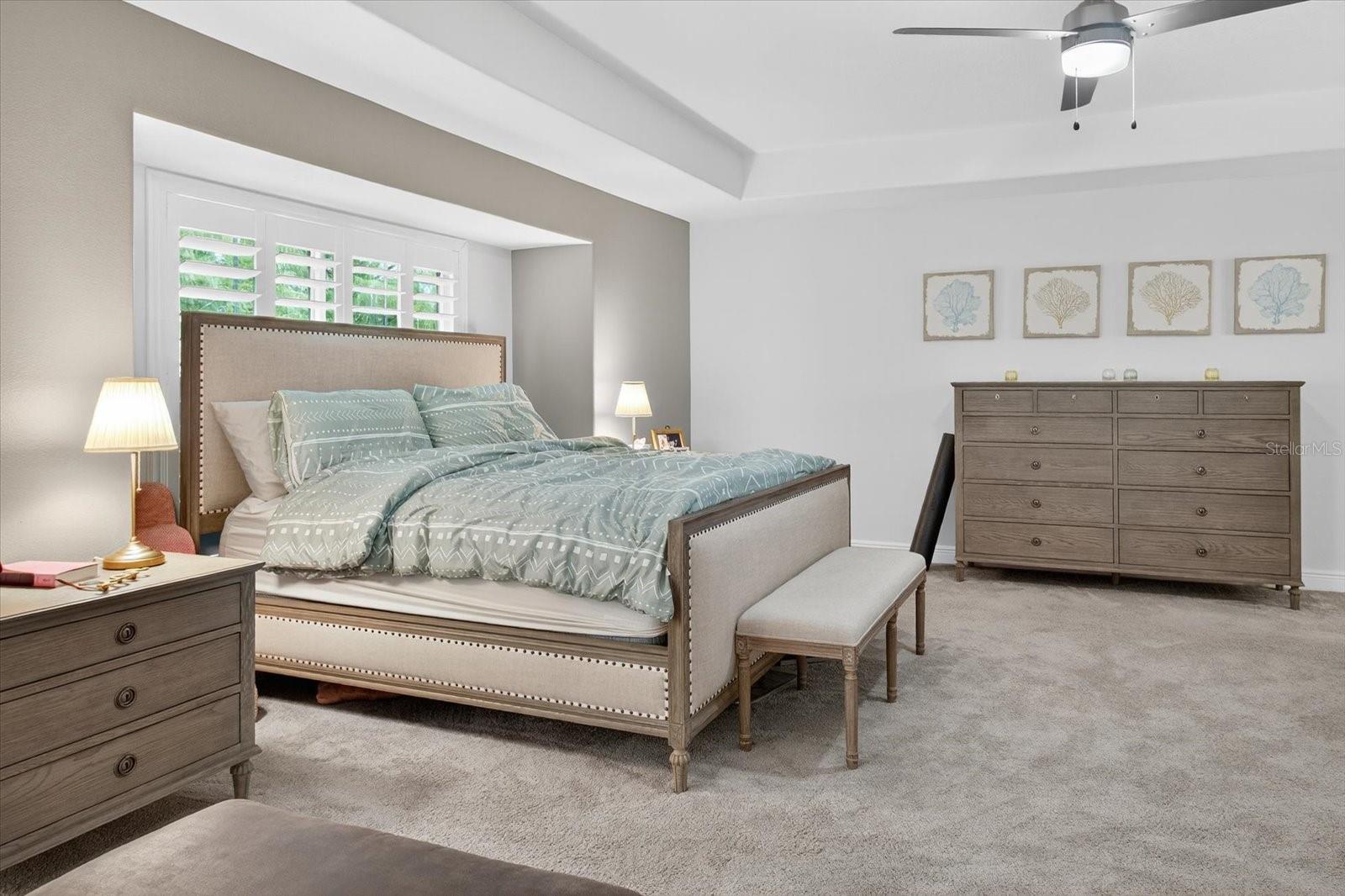 TOWNHOMES AT PELICAN POINTE - Residential