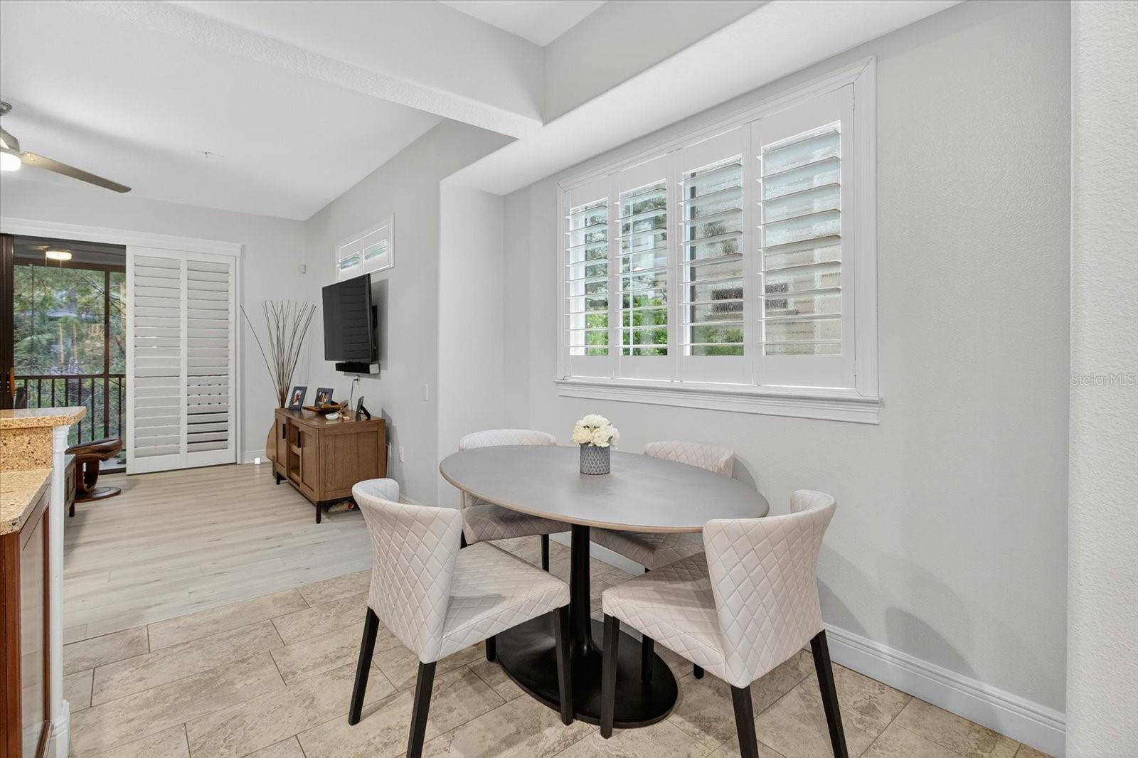 TOWNHOMES AT PELICAN POINTE - Residential