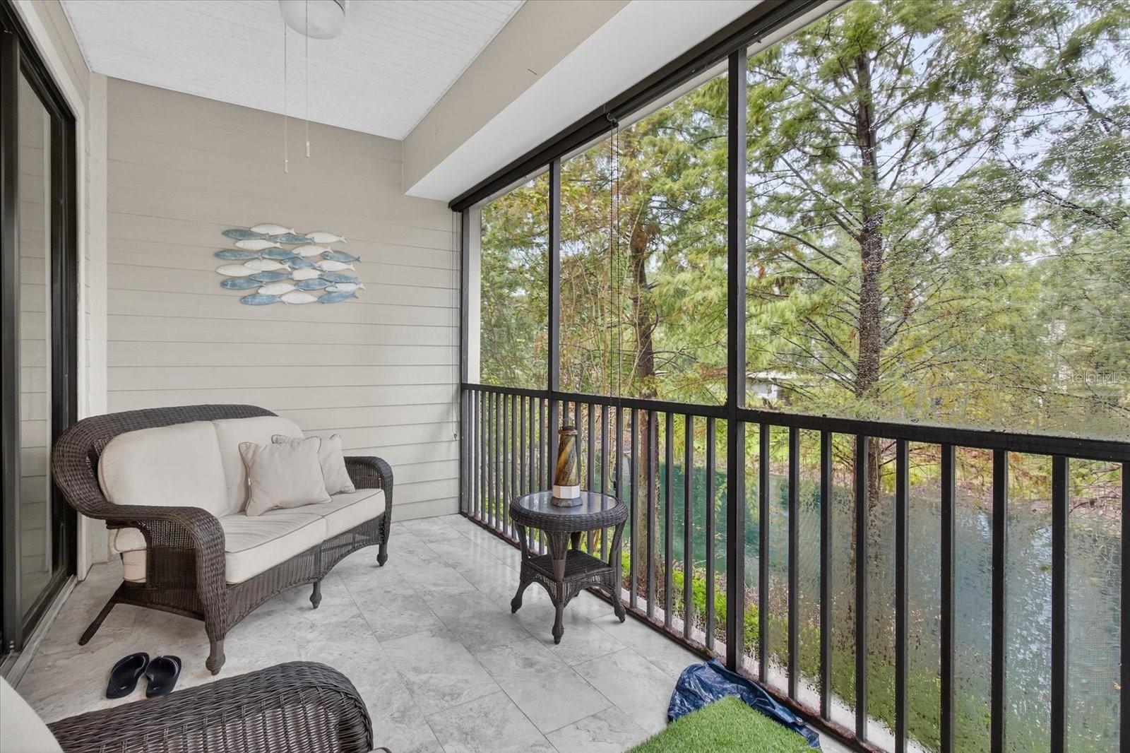 TOWNHOMES AT PELICAN POINTE - Residential