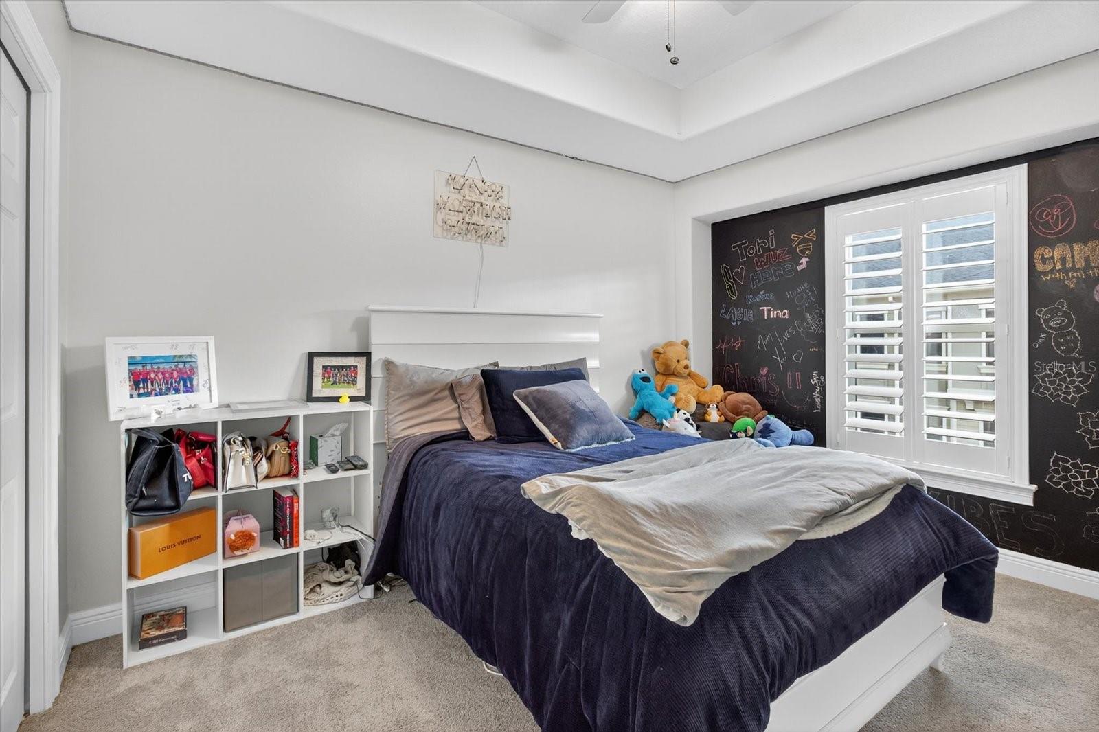 TOWNHOMES AT PELICAN POINTE - Residential