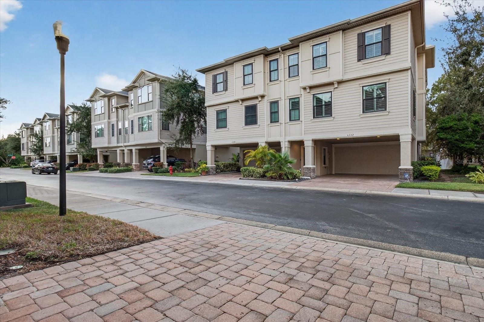 TOWNHOMES AT PELICAN POINTE - Residential