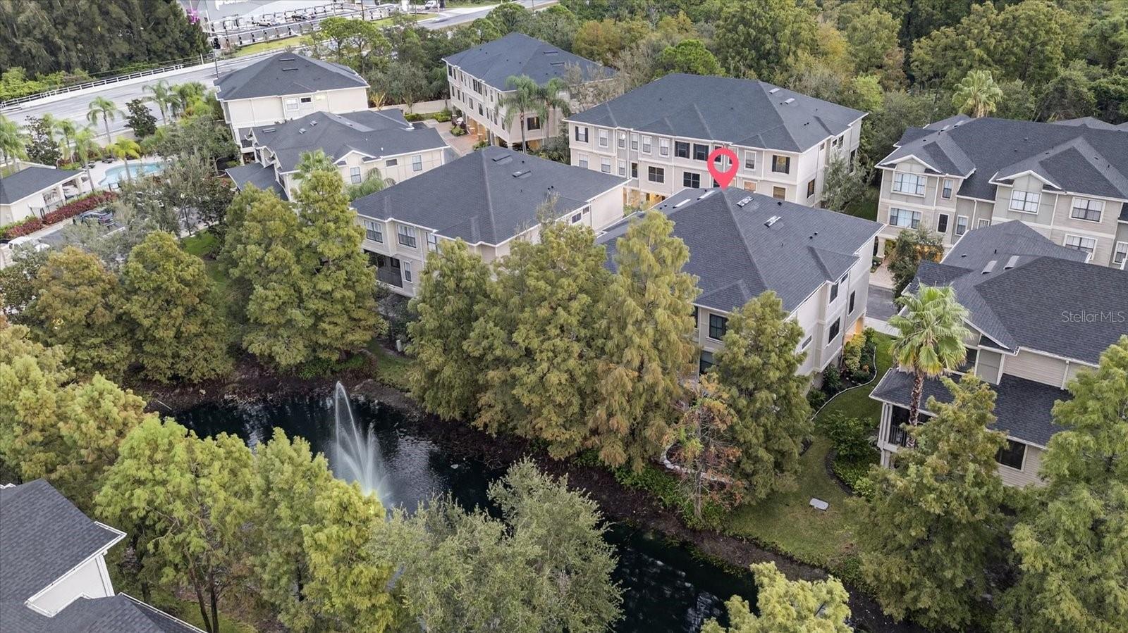 TOWNHOMES AT PELICAN POINTE - Residential