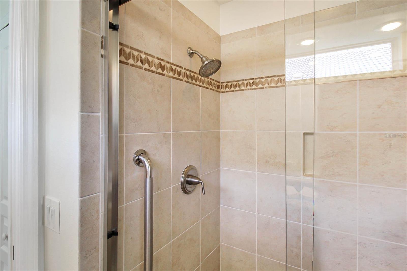 WEXFORD ON THE GREEN PH 3 - Residential Lease