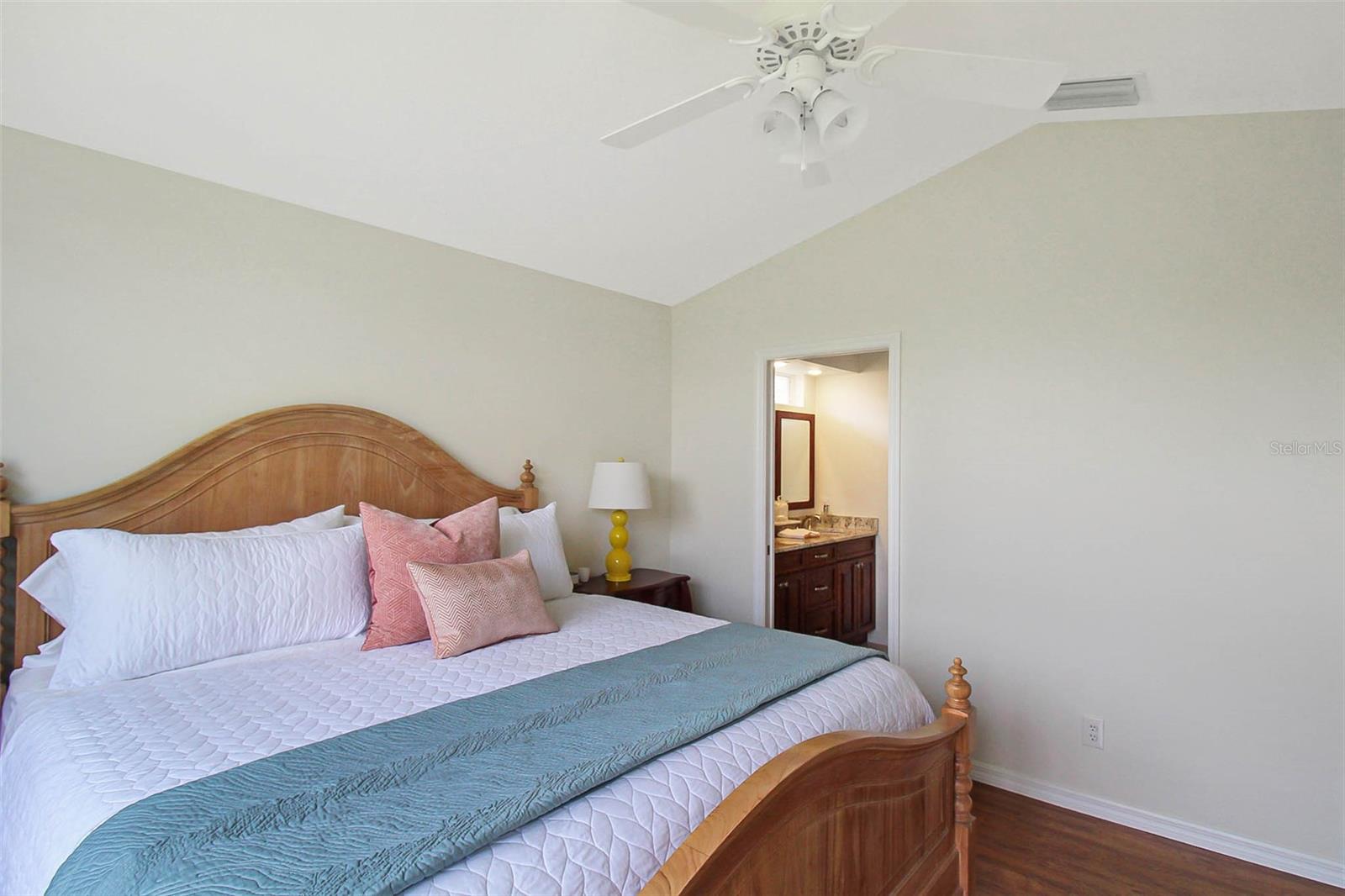 WEXFORD ON THE GREEN PH 3 - Residential Lease