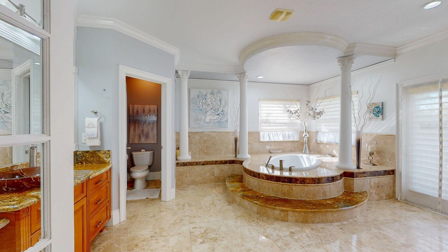 BAYHILL ESTATES - Residential