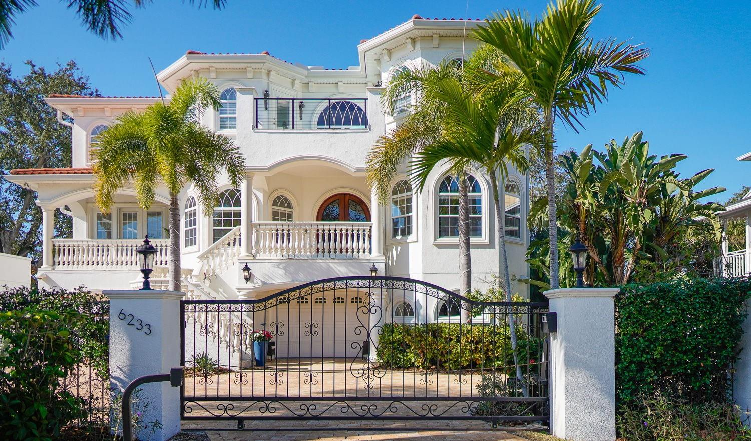 BAYHILL ESTATES - Residential