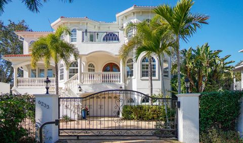 6233 BAYSHORE BOULEVARD TAMPA FL 33611