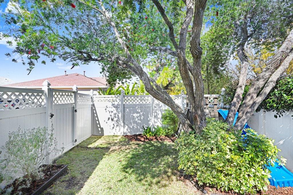 WESTCHASE - WEST PARK VILLAGE - Residential