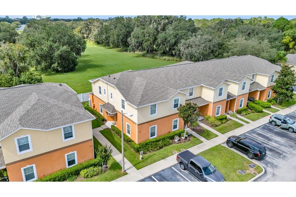 Photo of 4019 Winding Vine Drive, Lakeland, FL 33812 (MLS # P4940151)